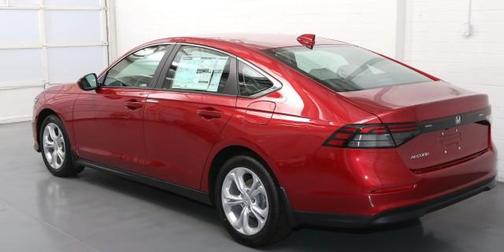 2025 Honda Accord LX 1.5T