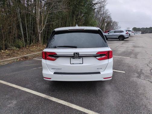 2024 Honda Odyssey Elite