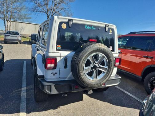 2022 Jeep Wrangler Unlimited Sahara
