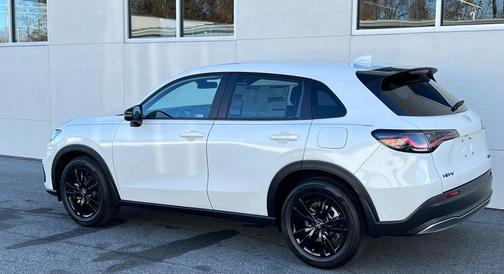 2026 Honda HR-V 2WD Sport