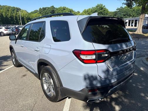 Sonic Gray 2026 Honda Pilot EX-L