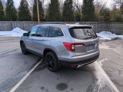 2022 Honda Pilot AWD Special Edition
