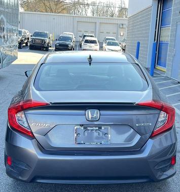 2018 Honda Civic Touring