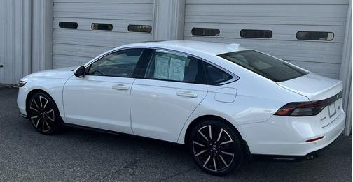 2025 Honda Accord Hybrid Touring
