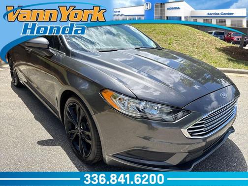 Magnetic 2018 Ford Fusion SE