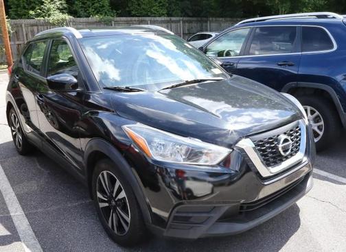 2019 Nissan Kicks SV