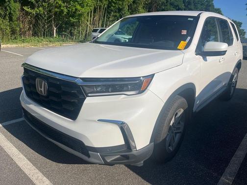 Platinum White 2025 Honda Pilot EX-L