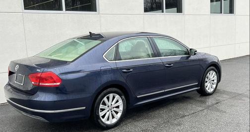 2013 Volkswagen Passat 2.5 SEL