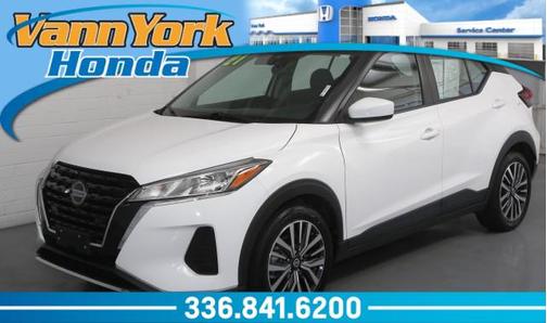 2021 Nissan Kicks SV