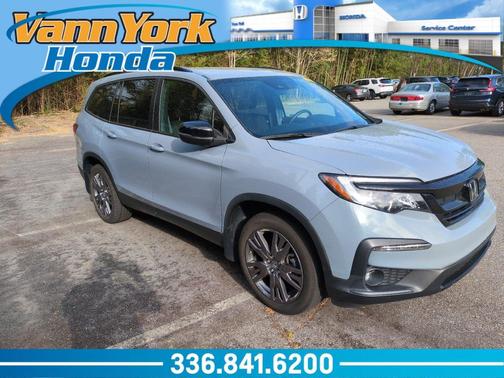 Crystal Black Pearl 2022 Honda Pilot AWD Sport