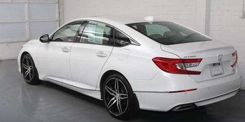 2022 Honda Accord Touring 2.0T