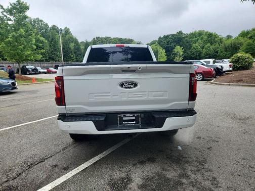 Oxford White 2024 Ford F-150 XLT