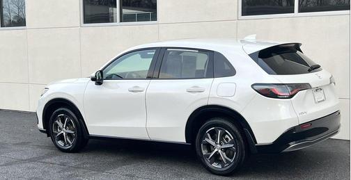 2025 Honda HR-V EX-L