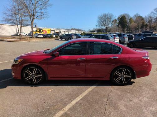 2017 Honda Accord Sport SE