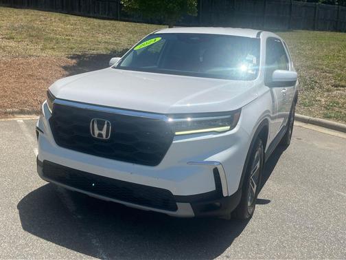 Platinum White Pearl 2024 Honda Pilot EX-L