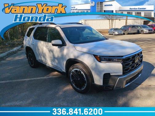 2026 Honda Pilot Touring 8-Passenger