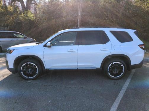 2026 Honda Pilot Touring 8-Passenger