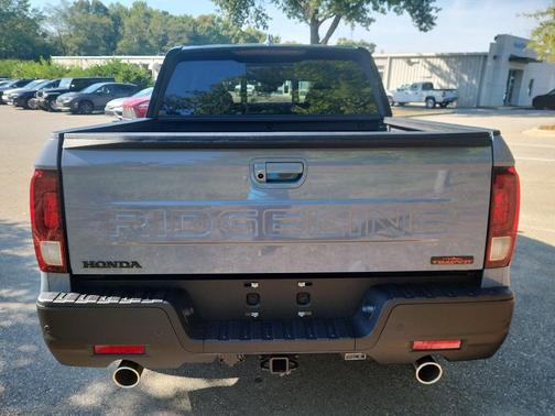 Sonic Gray Pearl 2026 Honda Ridgeline TrailSport