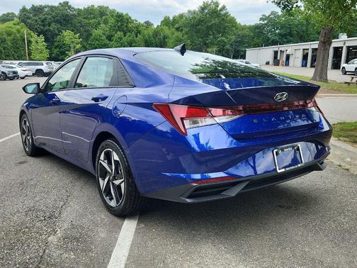 Intense Blue 2023 Hyundai ELANTRA SEL