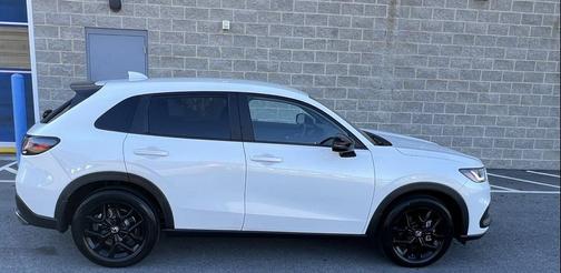 2023 Honda HR-V 2WD Sport