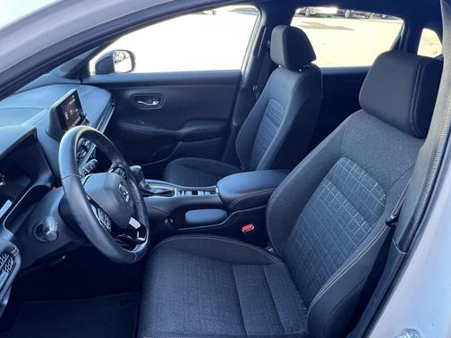 2023 Honda HR-V 2WD Sport
