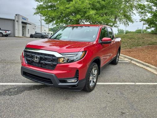 Radiant Red II 2026 Honda Ridgeline RTL