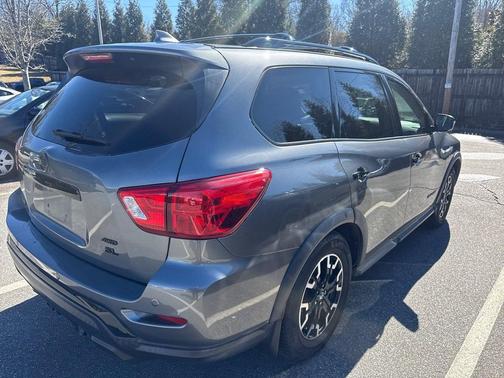 2020 Nissan Pathfinder SL 4WD