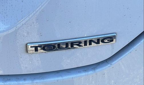 2023 Honda Pilot Touring 8-Passenger