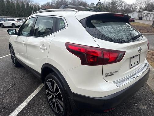 2018 Nissan Rogue Sport SL