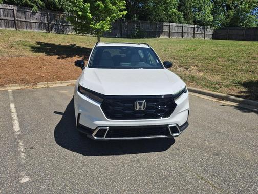 Plantinum White 2026 Honda CR-V Hybrid Sport Touring AWD