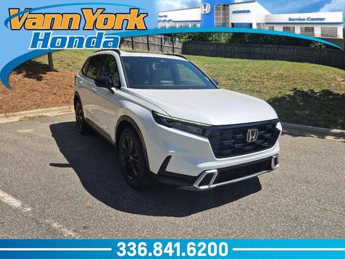 Plantinum White 2026 Honda CR-V Hybrid Sport Touring AWD