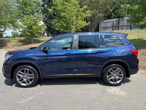 Obsidian Blue Pearl 2022 Honda Passport 2WD EX-L