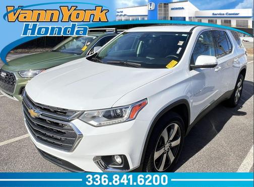 2021 Chevrolet Traverse LT Leather