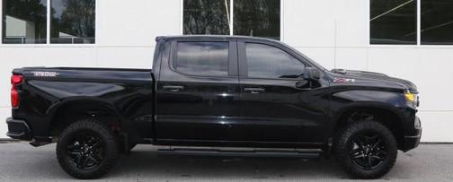 2023 Chevrolet Silverado 1500 Custom Trail Boss