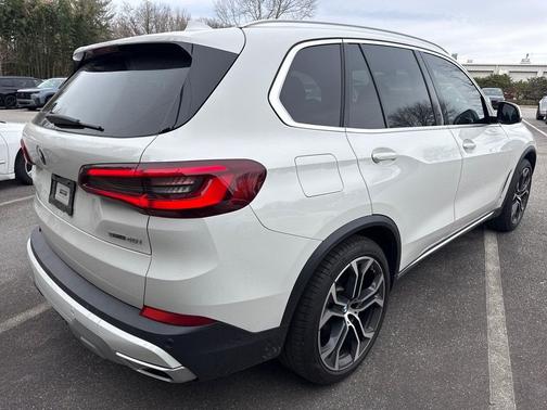 2023 BMW X5 sDrive40i