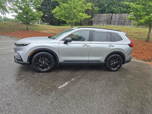 Solar Silver Metallic 2025 Honda CR-V Hybrid Sport FWD