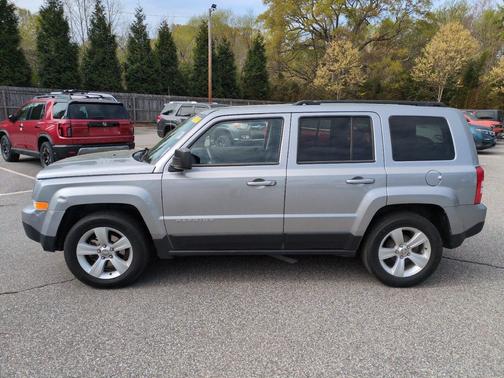 Billet Silver Metallic Clearcoat 2015 Jeep Patriot Sport