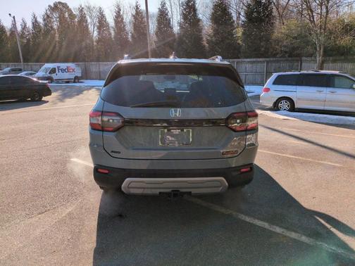 2025 Honda Pilot TrailSport