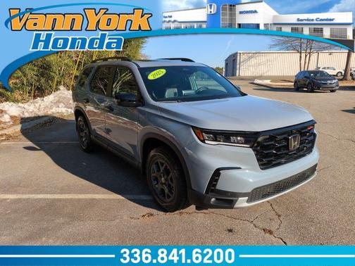2025 Honda Pilot TrailSport