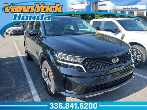 Ebony Black 2021 Kia Sorento S