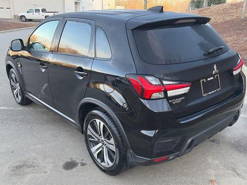 2021 Mitsubishi Outlander Sport 2.0 ES