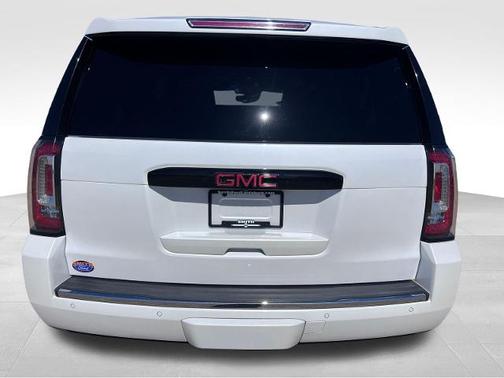 Gold 2020 GMC Yukon DENALI
