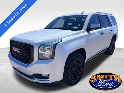 Gold 2020 GMC Yukon DENALI