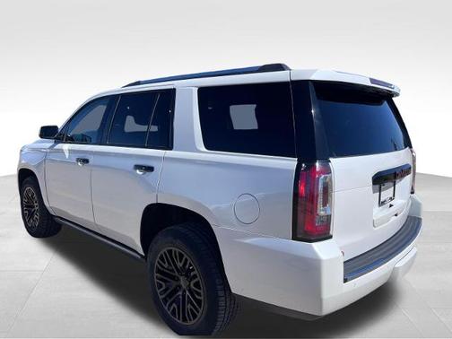 Gold 2020 GMC Yukon DENALI