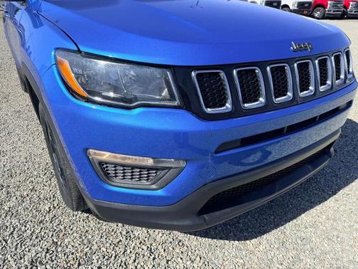 Blue 2018 Jeep Compass SPORT