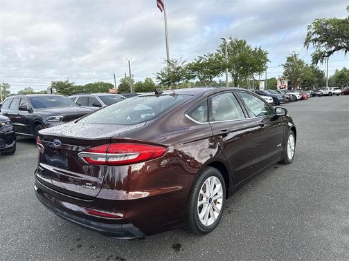 2019 Ford Fusion Hybrid SE