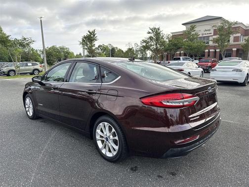 2019 Ford Fusion Hybrid SE