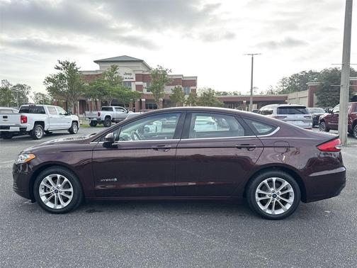 2019 Ford Fusion Hybrid SE