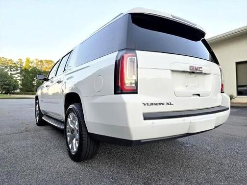 2016 GMC Yukon XL SLE