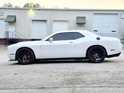 2015 Dodge Challenger SRT Hellcat